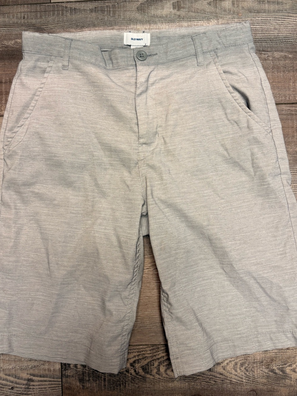 Old Navy Boys Size 14 Light Gray quick dry shorts
